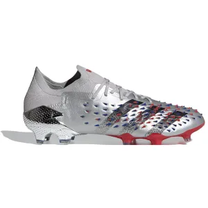 Adidas Predator Freak . 1 Low FG - Silver Metallic / Core Black / Scarlet