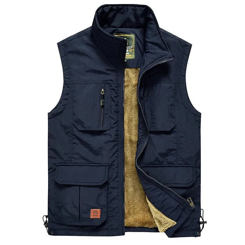 Adventure Seeker's Multi-Pocketed Fleece Jacket - Versatile Outdoor Vest