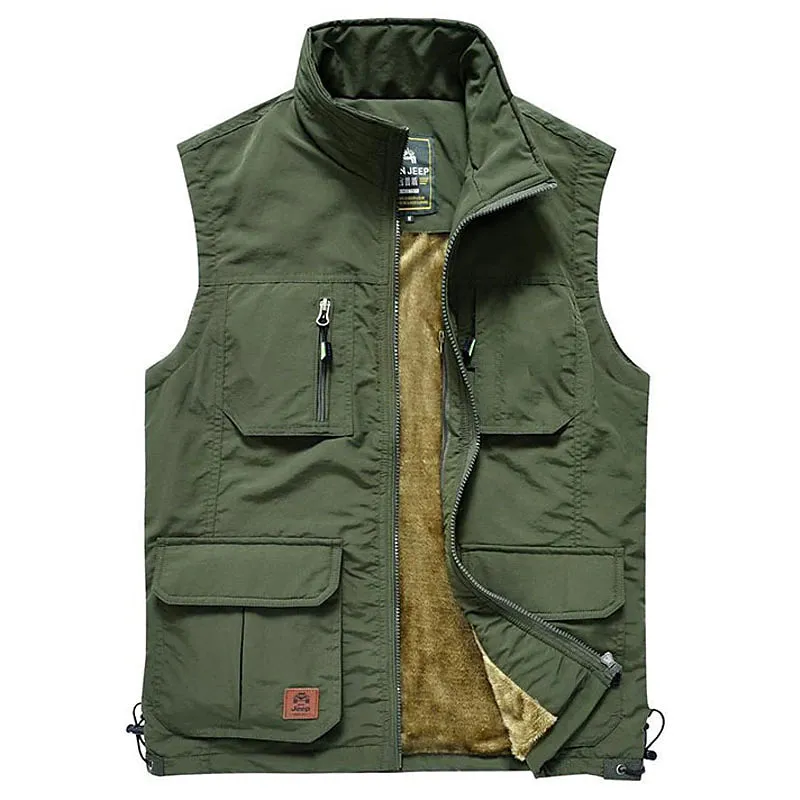 Adventure Seeker's Multi-Pocketed Fleece Jacket - Versatile Outdoor Vest