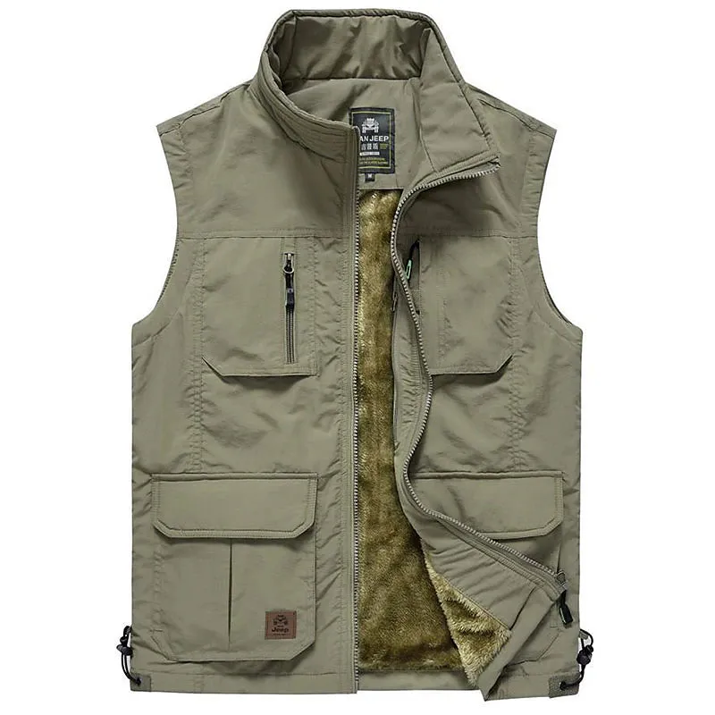 Adventure Seeker's Multi-Pocketed Fleece Jacket - Versatile Outdoor Vest