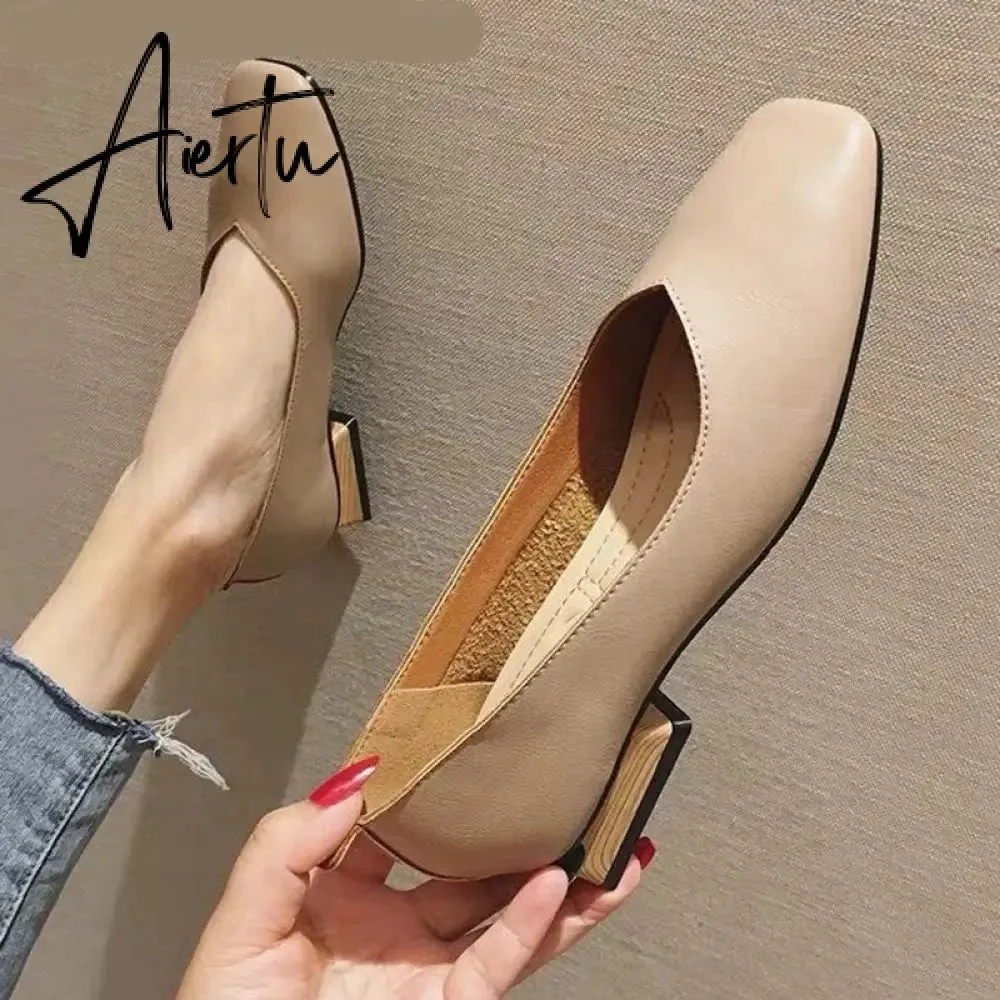 Aiertu New Spring Flats Shoes Women Wooden Low Heel Ballet Square Toe Shallow Brand Shoe Slip On Loafer zapatos de mujer big size 35-41