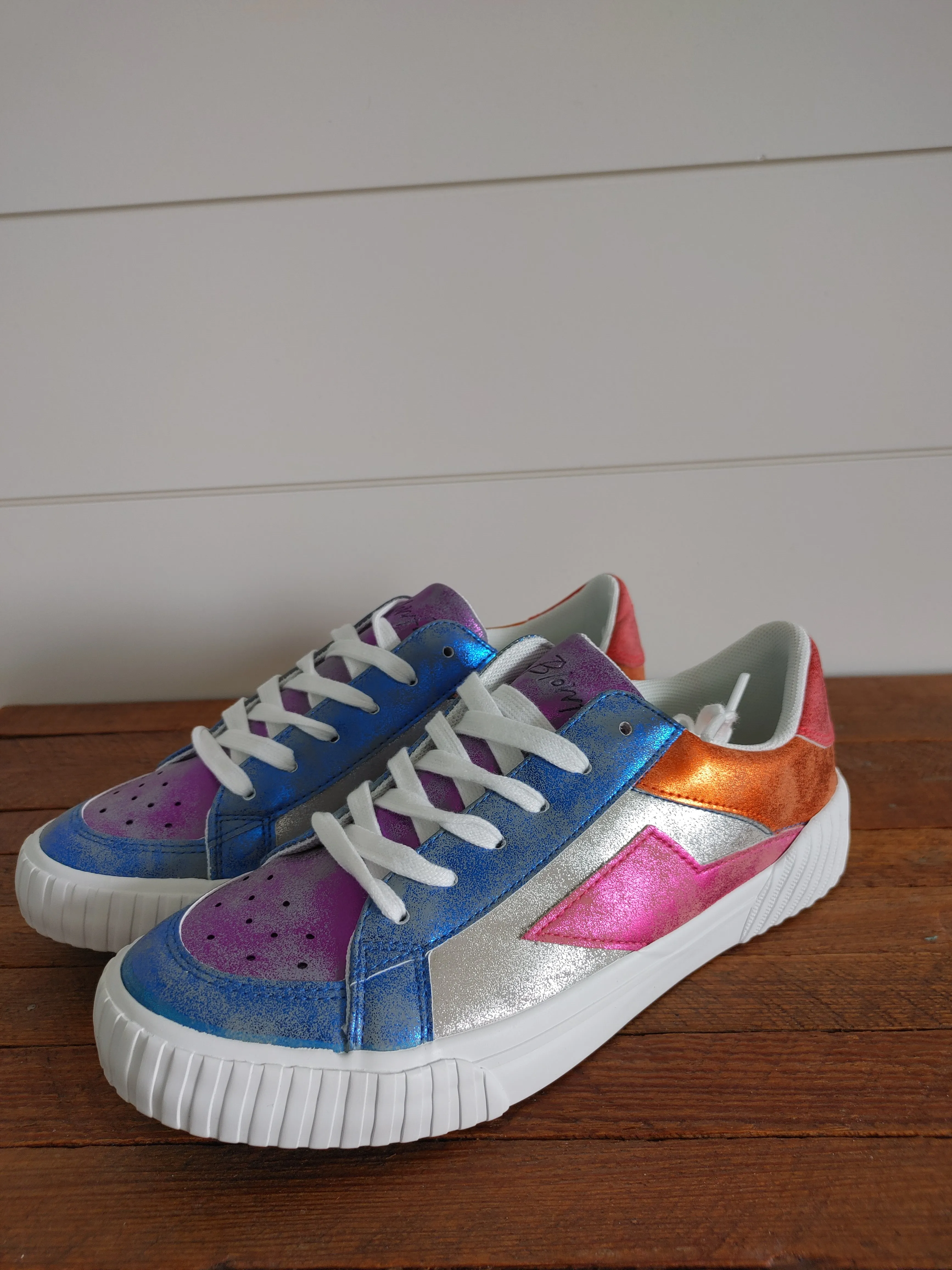 Blowfish Malibu Willa Orbital Sneaker