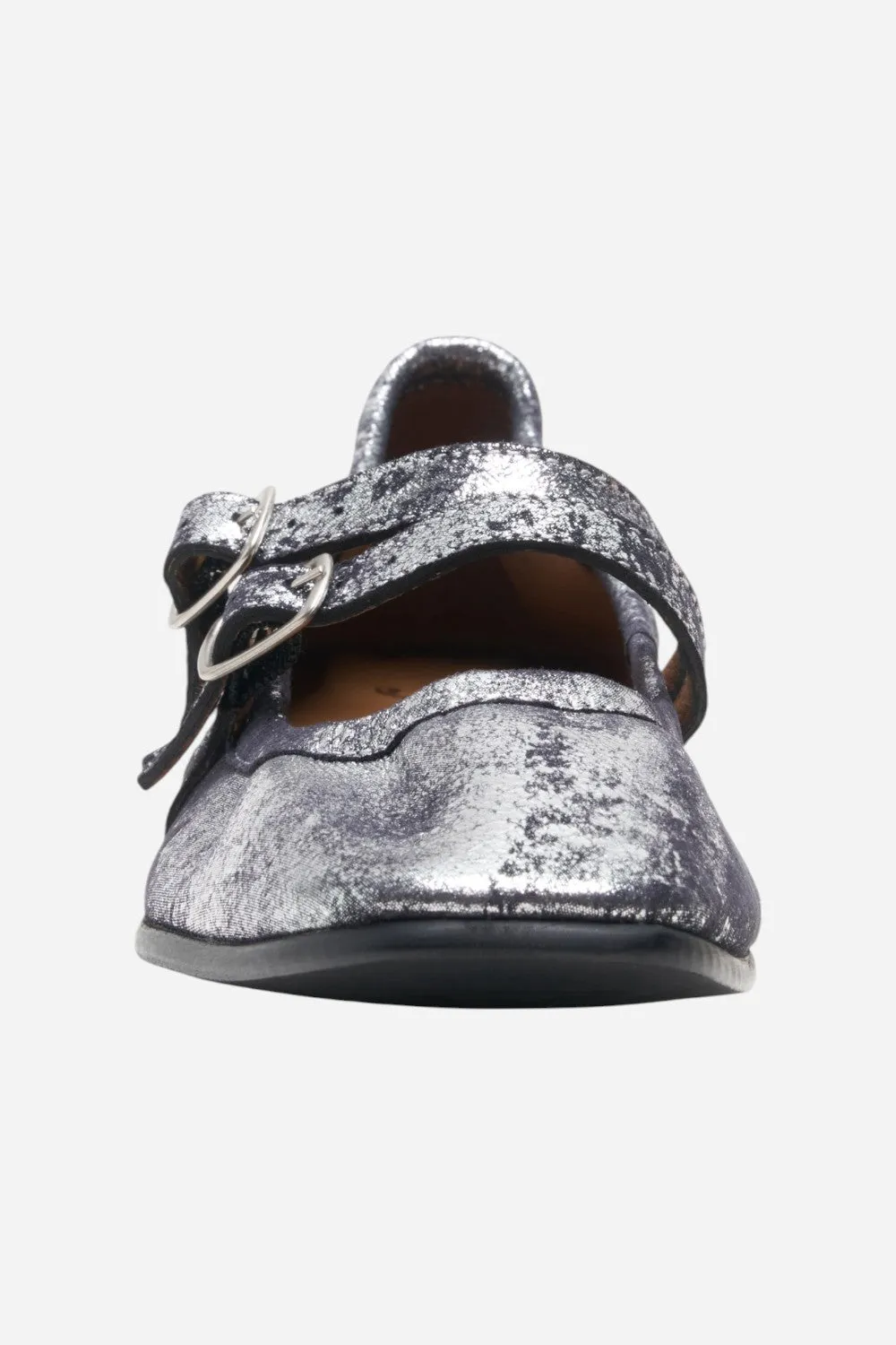 Free People Shoes Gemini Ballet Flat in Silver Distressed