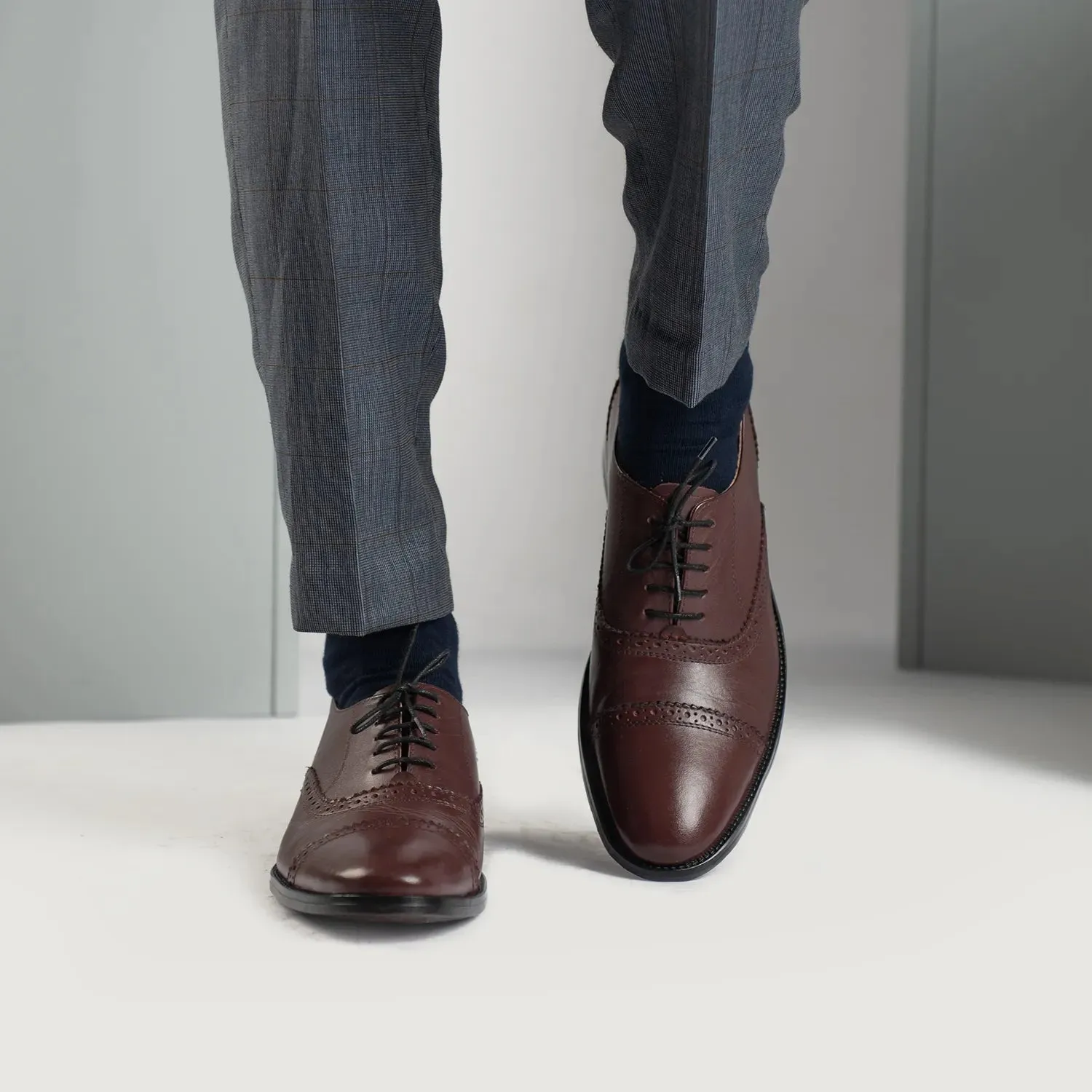 Greyson Brogues Oxford Maroon Leather Shoes