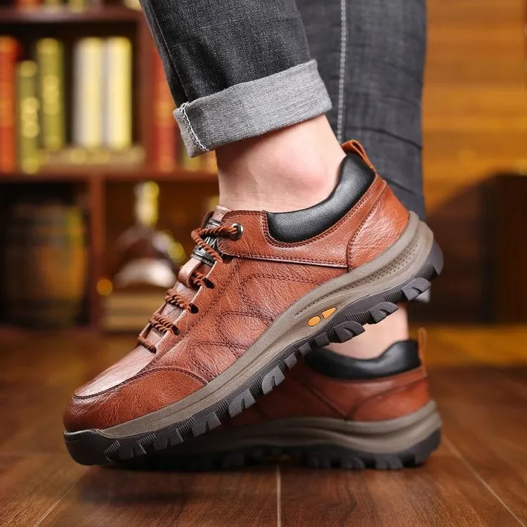 Ijole - Hiking boots for men