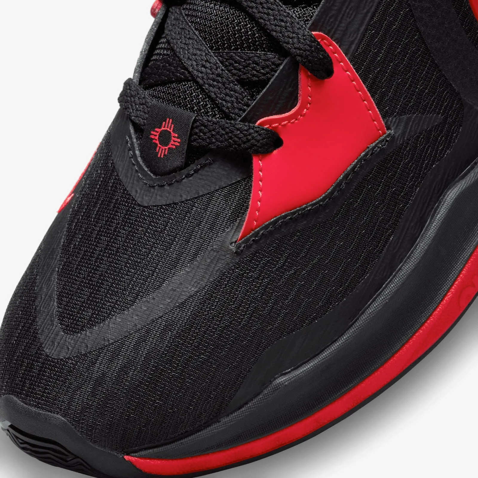 Kyrie Low 5 - Black/Bright Crimson