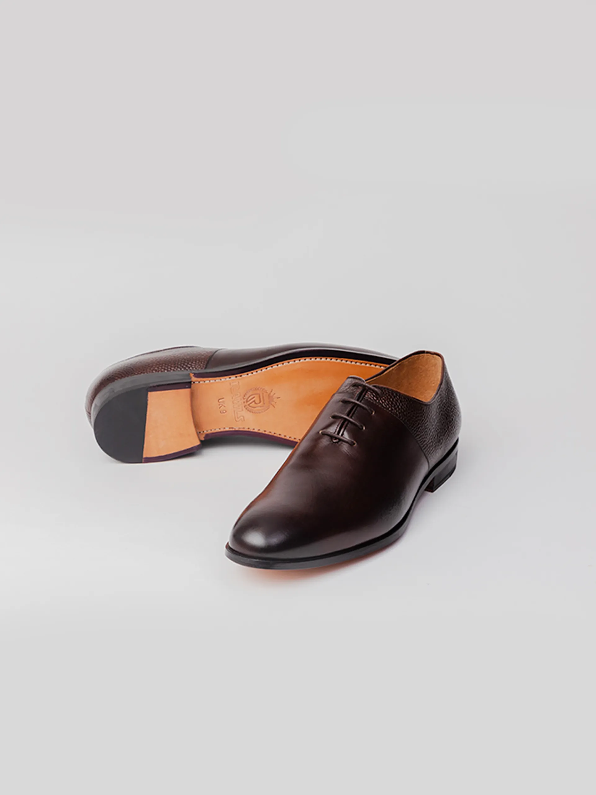 Nomad Textured  Oxford - Dark Brown