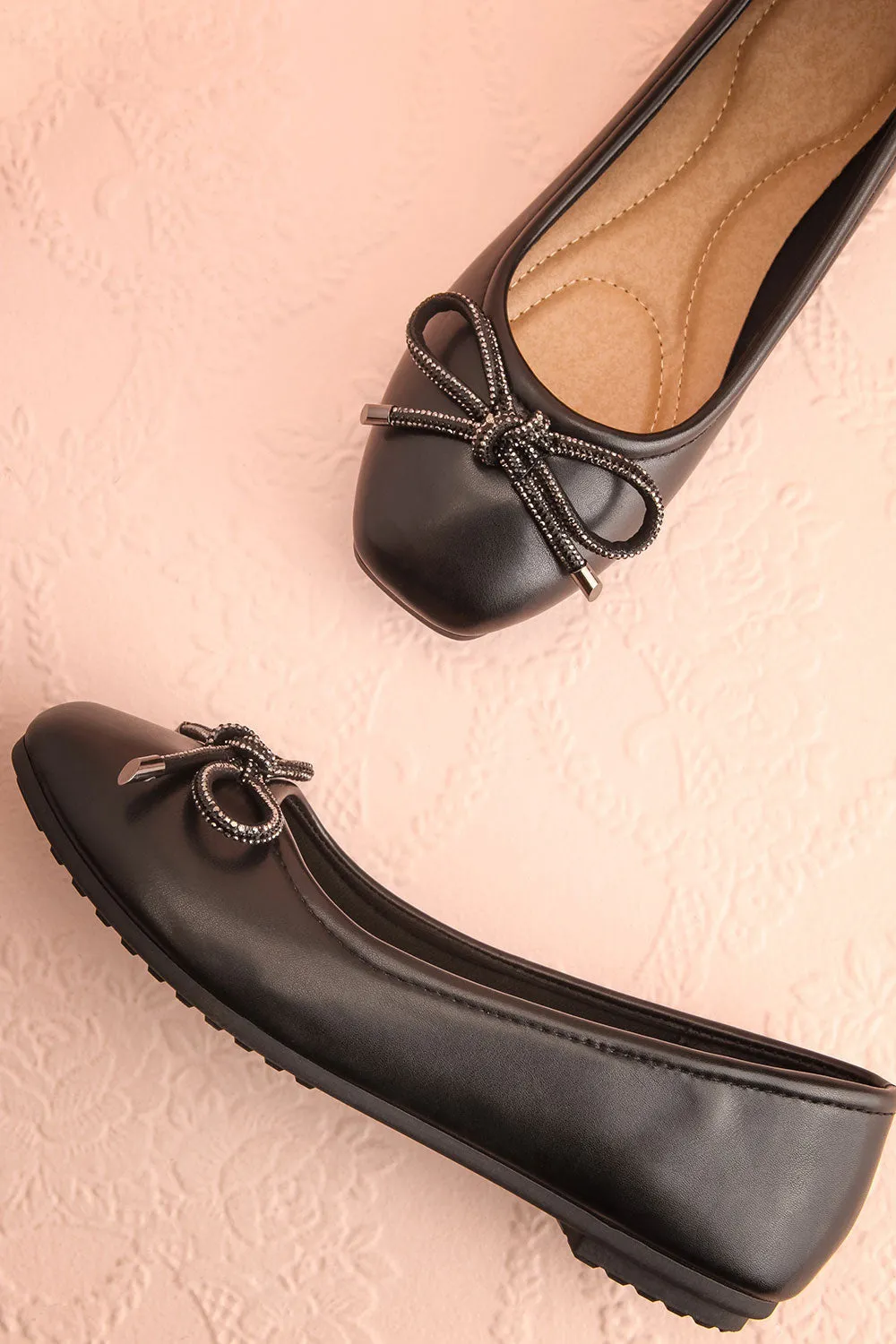 Premier Black | Ballerina Shoes w/ Metallic Bow Detail