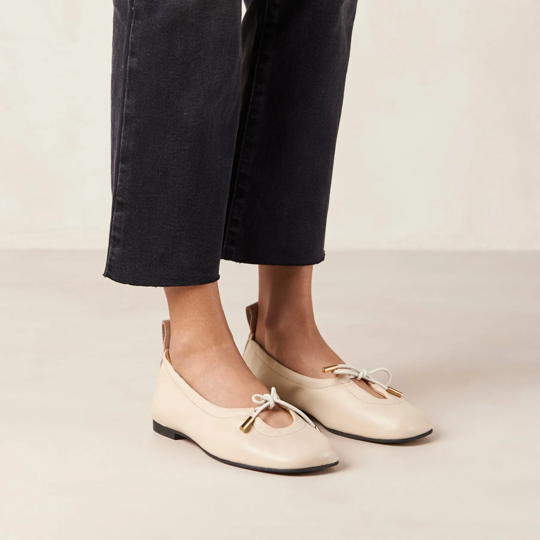 Rosalind Leather Ballet Flats - Cream