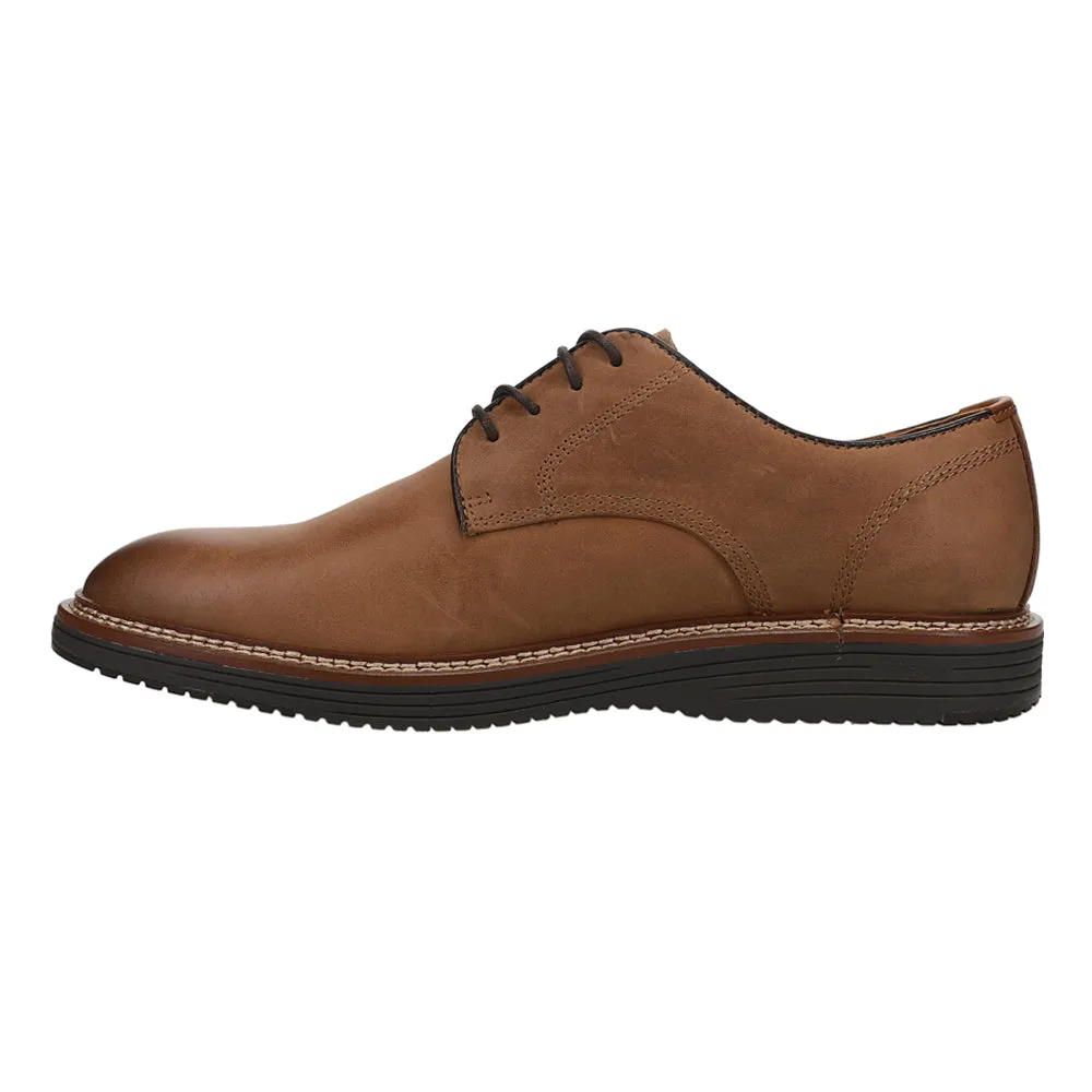 Upton Oxford Plain Toe Shoes